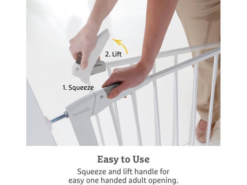 Munchkin Valla de Seguridad Infantil, Barrera de Escalera para Bebés y Niños Pequeños, Valla de Montaje Fácil sin Tornillos, Puerta de Seguridad para Bebé, Valla Metálica, 76-82 cm, Blanco