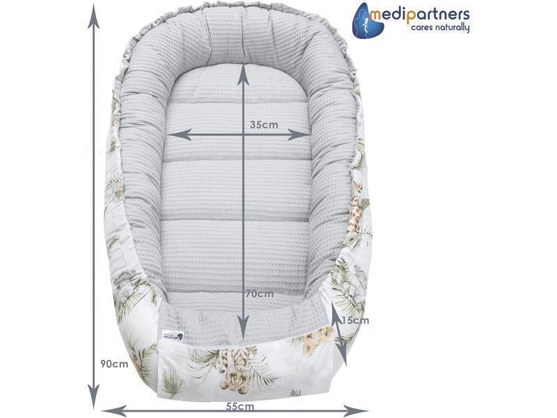 Medi Partners Nido de Bebé Recién Baby Nest 100% Algodón Waffle Protector de Cuna de Viaje Bebés 100x60x15cm Cierre Seguro (Teddy con Celeste Waffle) (Safari con Gris Waffle, 100x60x15cm)